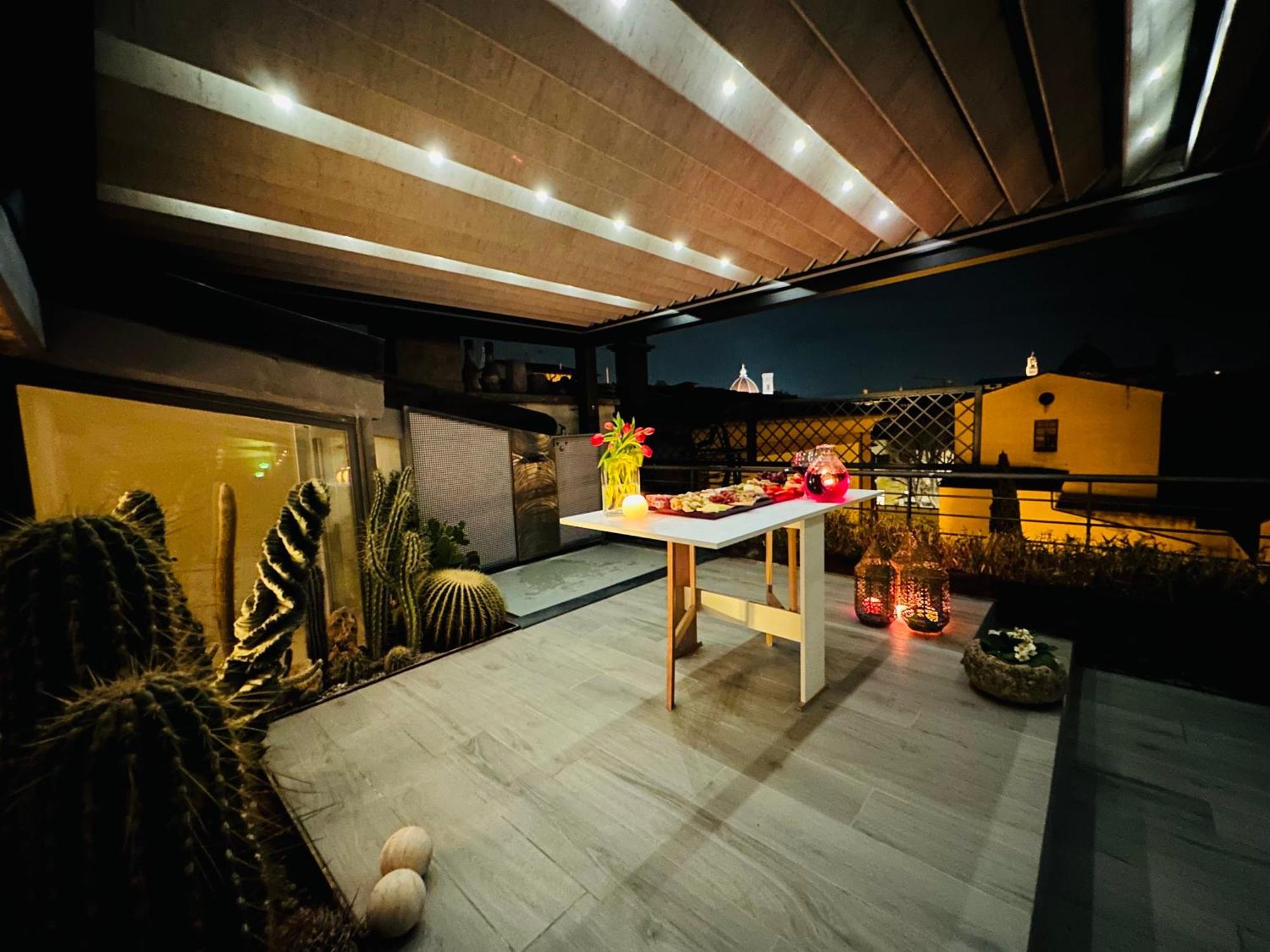 Romantic Luxury Penthouse Ferienhaus Florenz